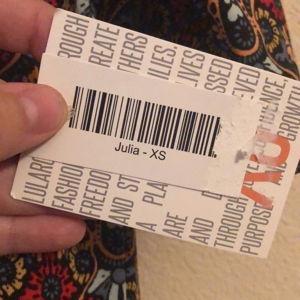 LULAROE Julia size XS - Picture 3 of 4